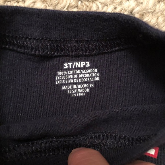 ❤️ 4/$20 Boys Mommy/Daddy T-shirts, Set of 2 - Picture 3 of 5